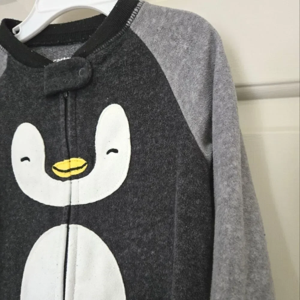 2/$15  Carters Fleece Sleeper Size 12 M - Picture 2 of 4